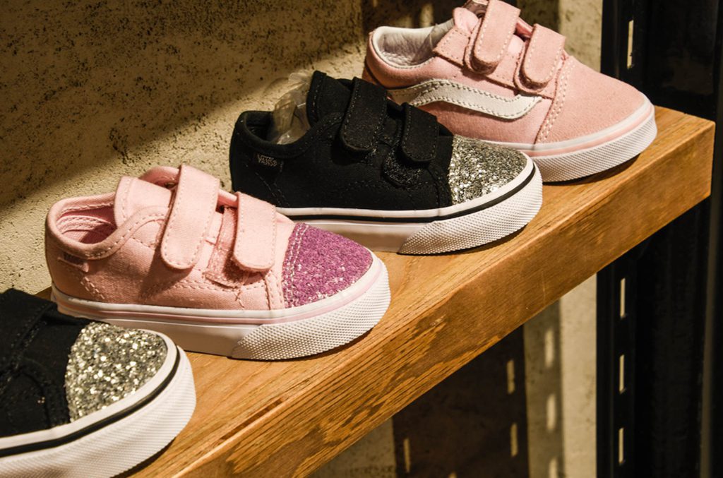 vans canal walk online