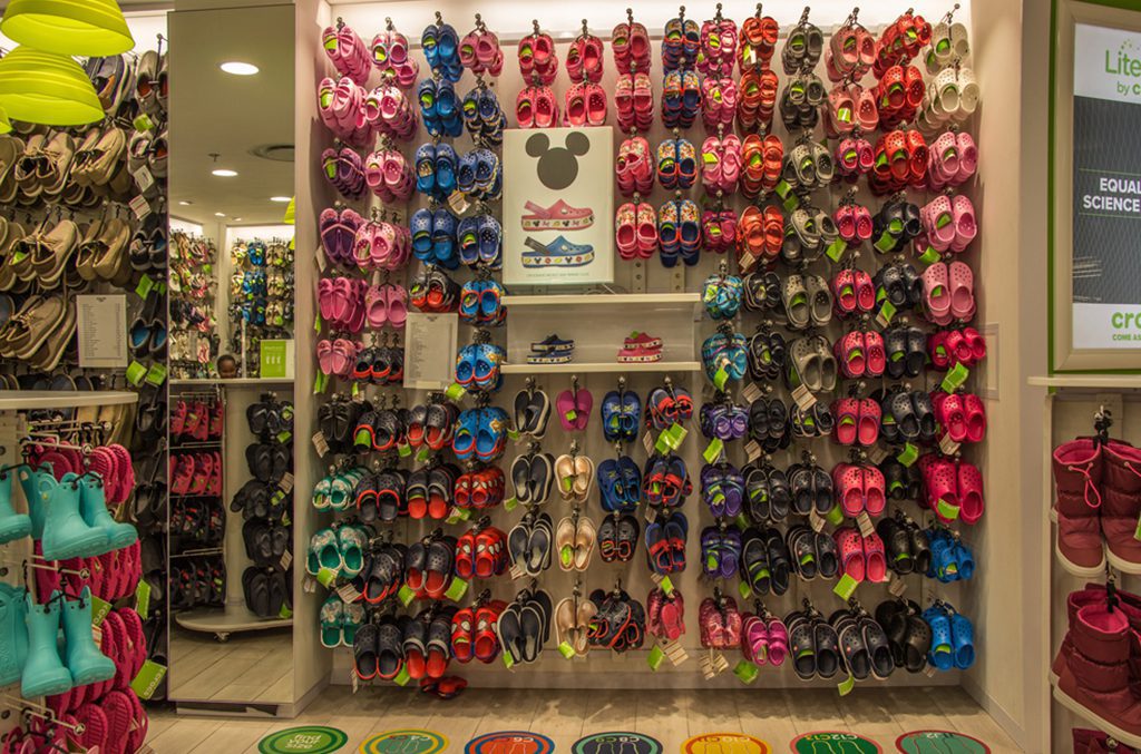 closest croc store
